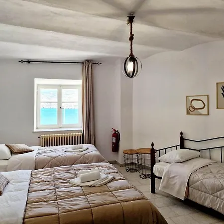 Casa Di Syrii Ermoúpoli