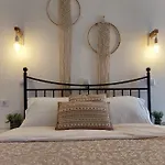 Casa Di Syrii Casa de hóspedes Hermópolis