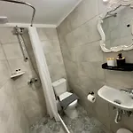 Casa Di Syrii